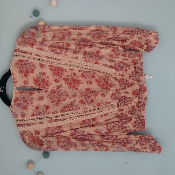 The Kooples Blouse Pink Floral Lace Insert 9 Perfect Strangers Nicole Kidman NWT - Picture 3 of 11